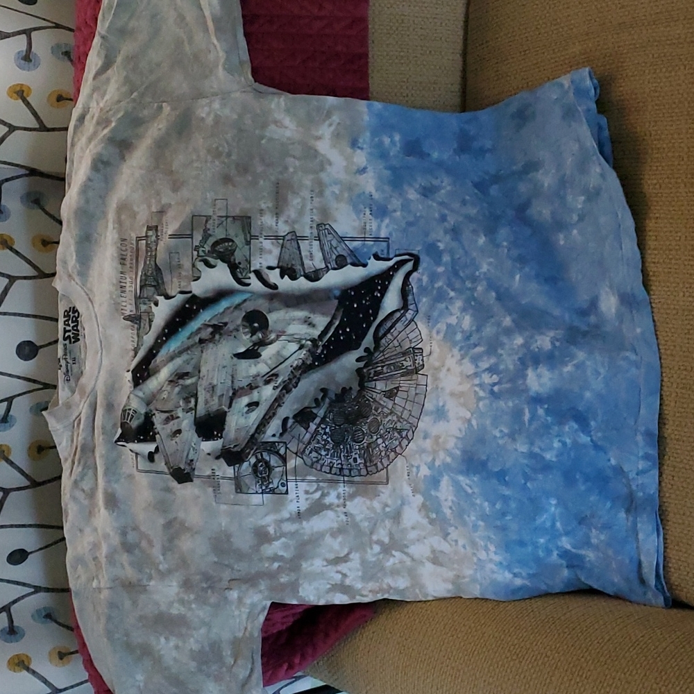 Disney Star Wars T-Shirt Millennium Falcon from a smoke free home 2XL